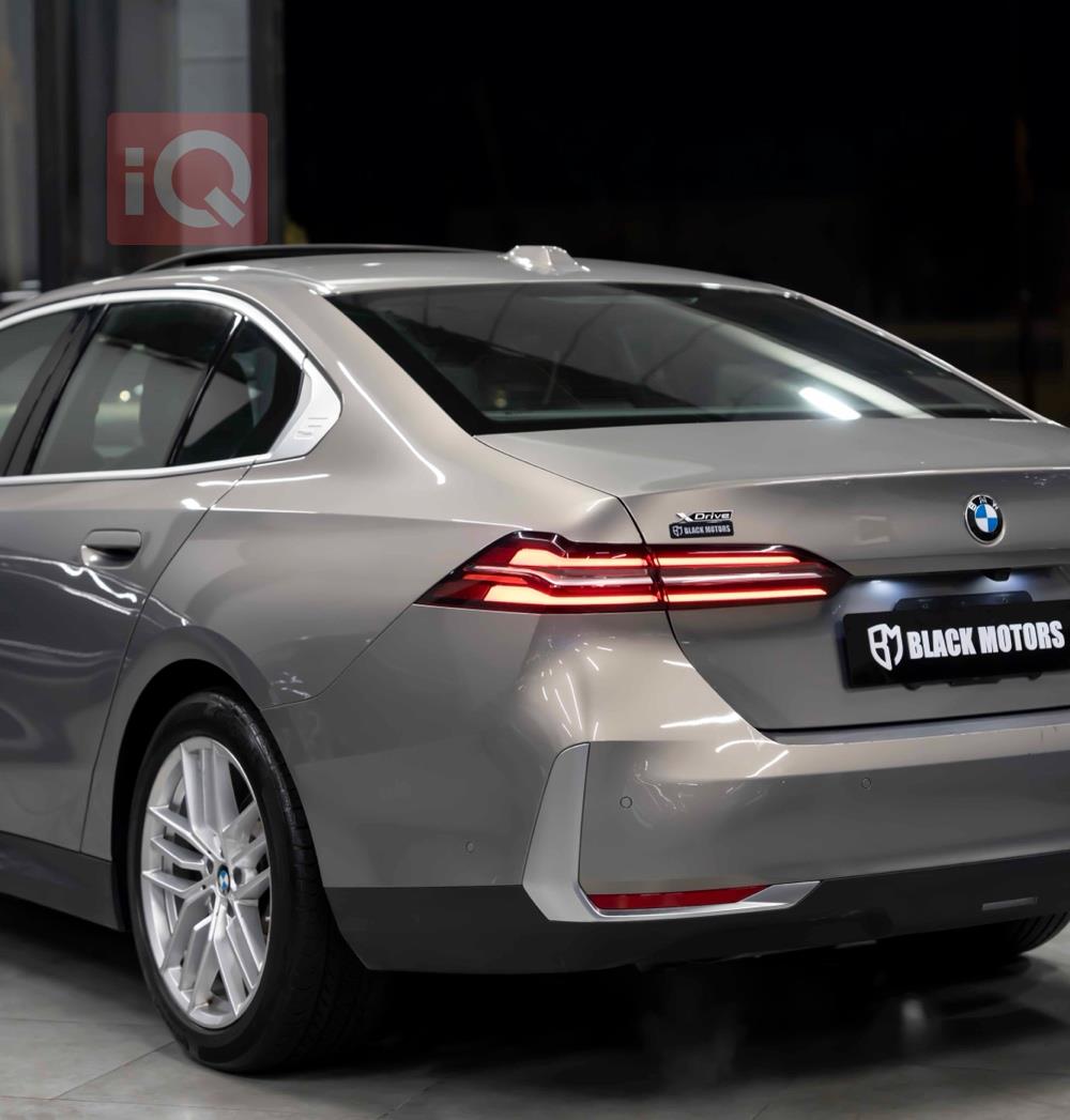 بي ام دبليو الفئة 5